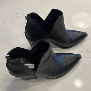 Steve madden Camryn leather booties